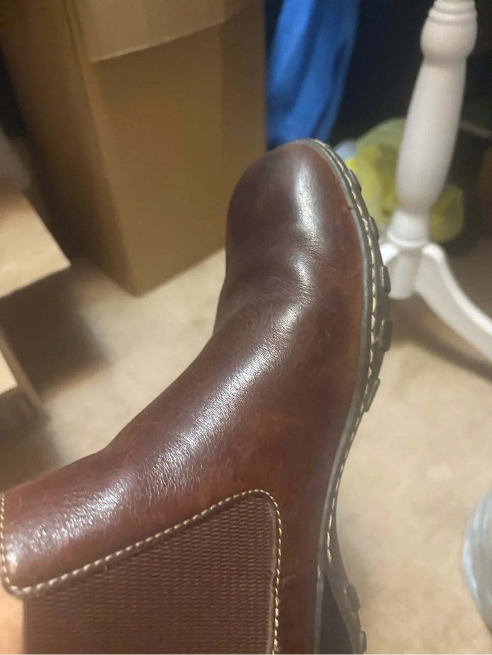 Born Men's Dark Brown Leather Chukka Boots